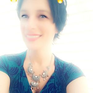 Meet your Posher, Lainey